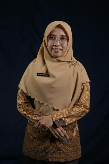 Dra. Titik Suryani P